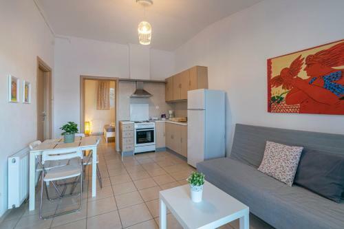 Stratos & Magda's Apartments