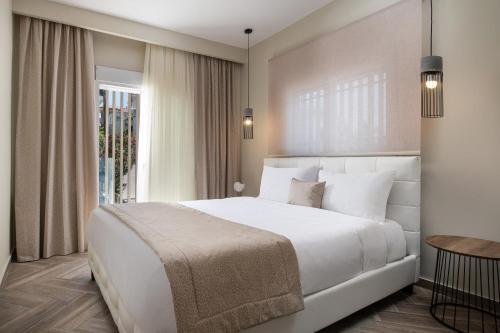 Olenia Luxury Apartments 4