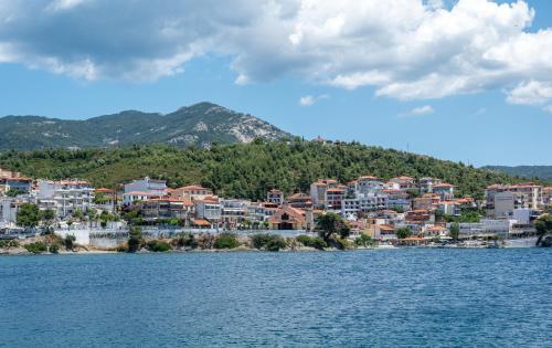 Olenia Luxury Apartments 4