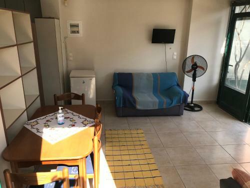 Hostal Nefeli?s Guest House