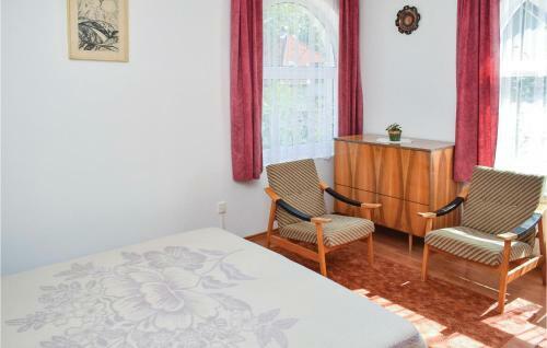 Holiday Home Pipacs Utca-balatonsz�rsz�