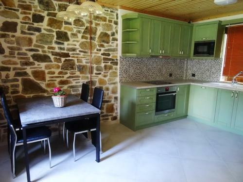 Nikitis Luxury Family Villa
