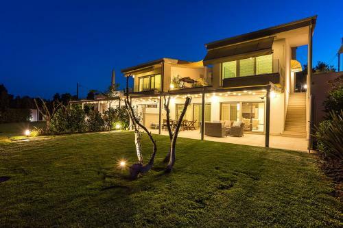 A&a Luxury Beach Villas - Aphrodite
