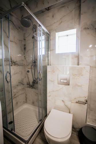Emerald Luxury Apartments