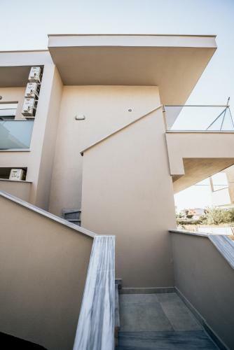 Emerald Luxury Apartments