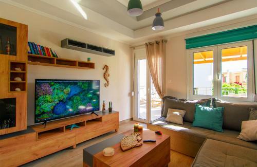 Bitsakis Family - Paleochora Luxury Villa