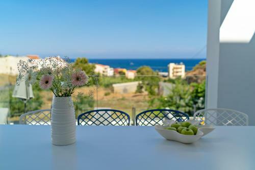Eolia Villa, Beach Relaxation!