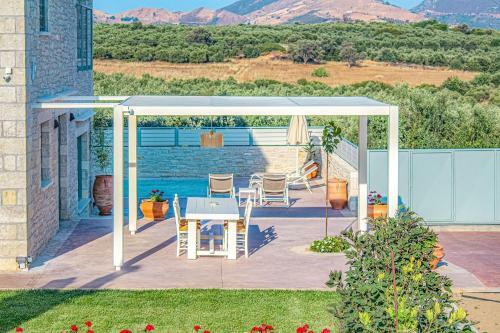 Panormo Villas Crete - Iasion & Dimitra