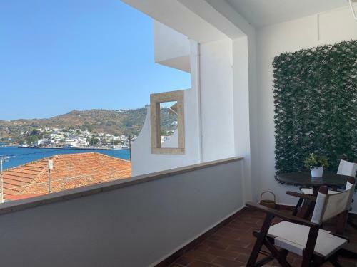 Petridi Maria Suites & Apartments