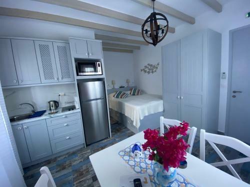 Petridi Maria Suites & Apartments
