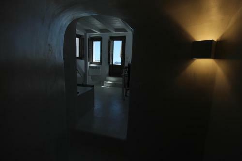 Astrea Suites Notus Dome House