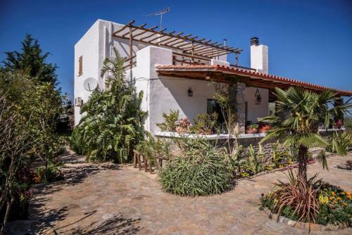 Villa Kalithea - Elegant Secluded Villa