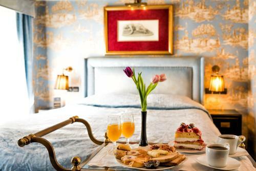 Maison Grecque Hotel Extraordinaire