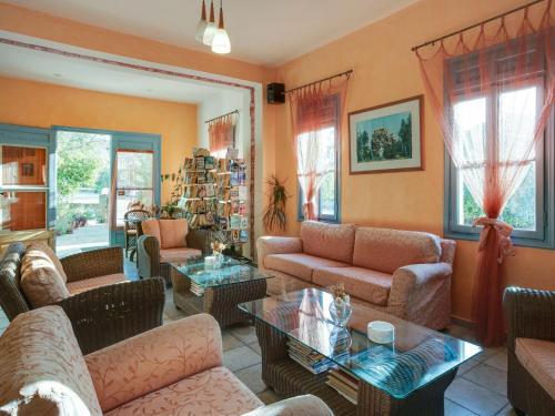 Classy Apartment In Lesvos Island With Swimming Pool