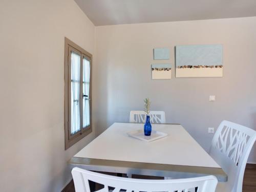 Classy Apartment In Lesvos Island With Swimming Pool