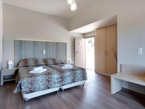 Classy Apartment In Lesvos Island With Swimming Pool