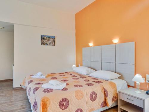 Enticing Apartment In Lesbos Island With Pool