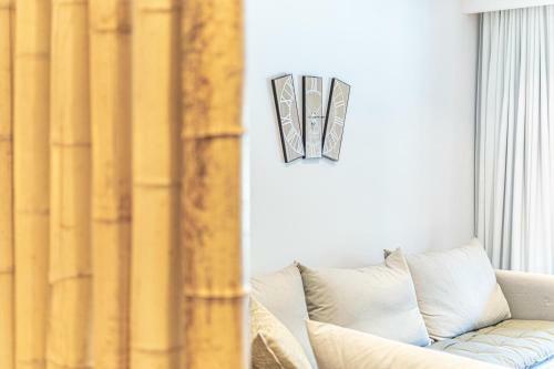 Hotel F & S Lounge Suites