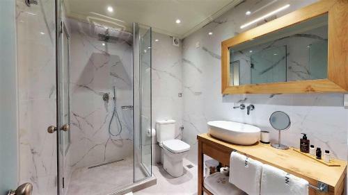 Apartamento Parga Inn Suites