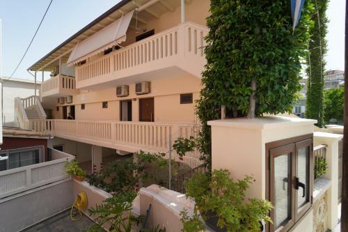 Hostal Valentino House