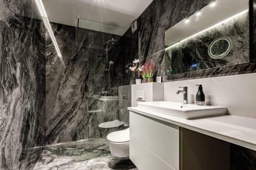Unia Suites - Apartament Z Basenem I Widokiem Na Centrum Lublina