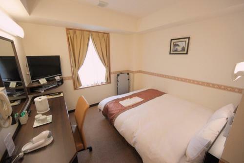 Hotel Life Inn Katsuta Station West