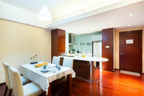Aparthotel Tianjin Crown International Apartment