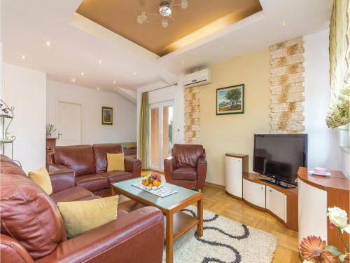 Apartment Zbandaj V