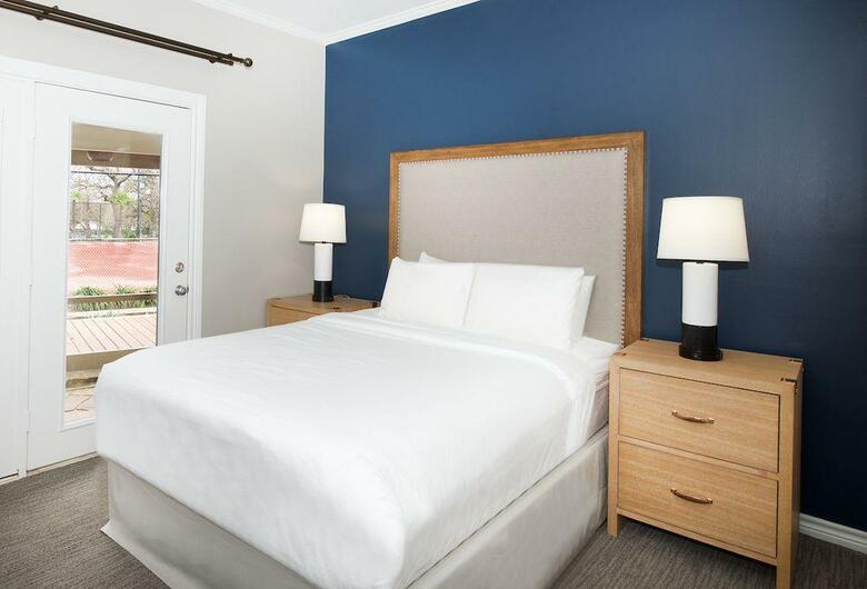 Hotel Horseshoe Bay Resort