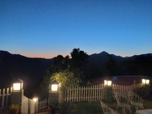 Hotel 180 Degree Resort