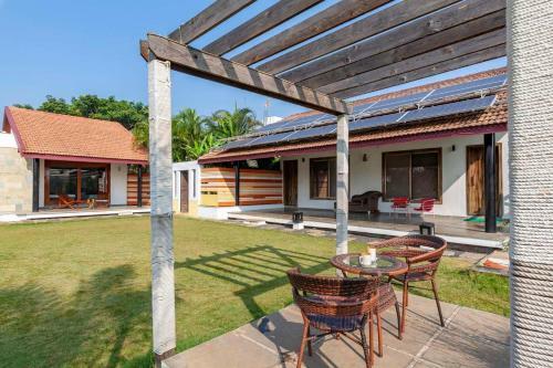 Stayvista At Cadamba Villa