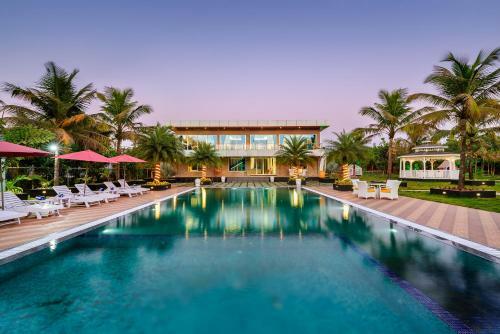Villa Saffronstays Palm Paradise