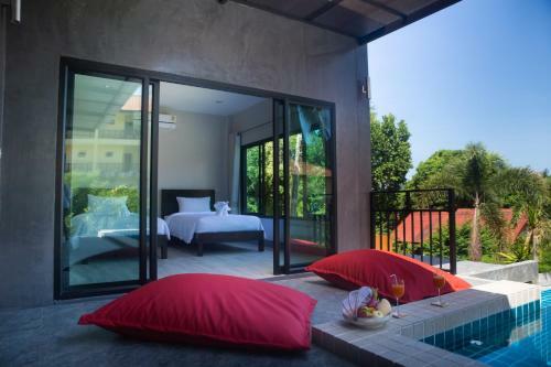 T Villas