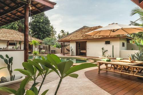 Baan Thamarchat 3 Villas 13 Bedrooms & Shala