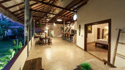 Baan Thamarchat 3 Villas 13 Bedrooms & Shala