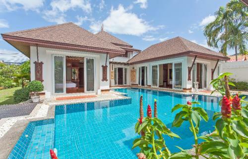 Luxury Thai Villa With Very Beautiful Private Pool
