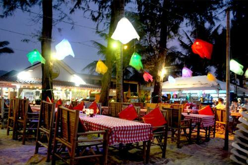 Hotel Deng's Kamala Beach Guesthouse
