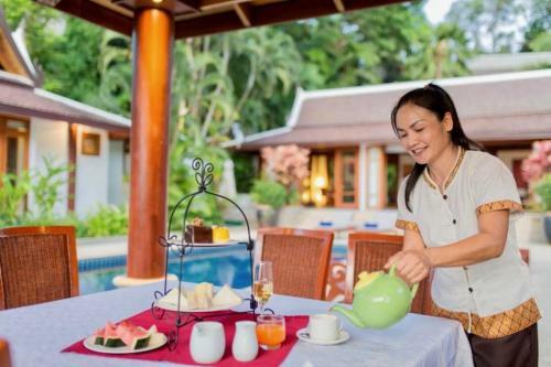 Gorgeous Thai Villa With Pool And Hilltop Seaviews