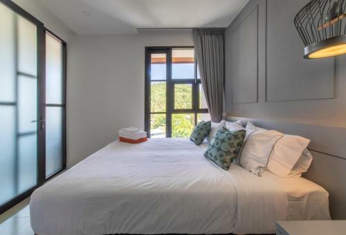 2 Bedroom Apartment Near Surin Beach