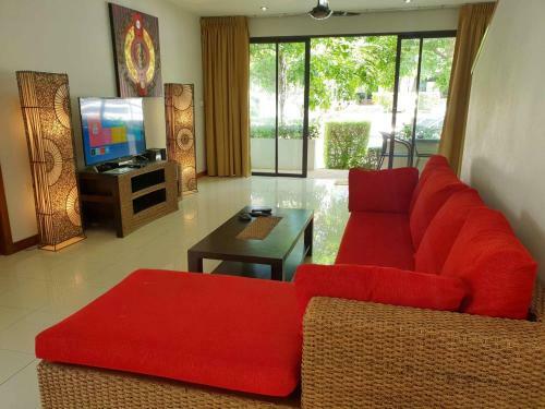 Apartamentos Choeng Mon Garden House 10
