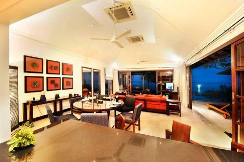 Villa Aquamarine In Luxury 5* Hotel Development