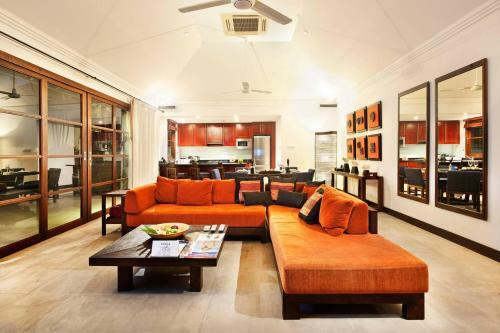 Villa Aquamarine In Luxury 5* Hotel Development
