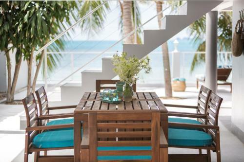 Villa Sam-kah Karibu Beach House