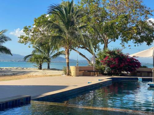 Hotel Cruiser Island Resort