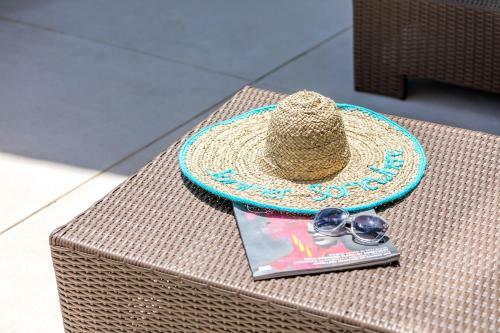Fairyland Villa -3 Br Sea Views & Private Pool A10