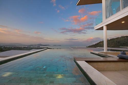 Fairyland Villa -3 Br Sea Views & Private Pool A10