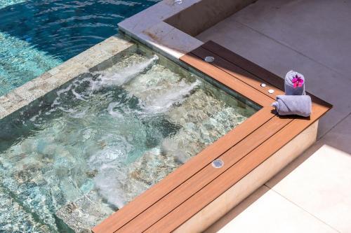 Fairyland Villa -3 Br Sea Views & Private Pool A10