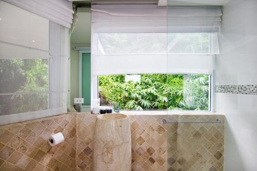 Villa Sunshine Ocean Sea View