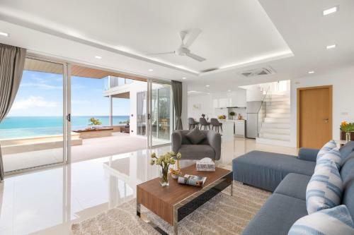 Emerald Villa 3 Br Sea Views