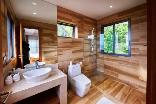 5 Bedroom Seaview Villa Lamai